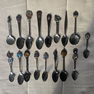 Souvenir Spoon Set